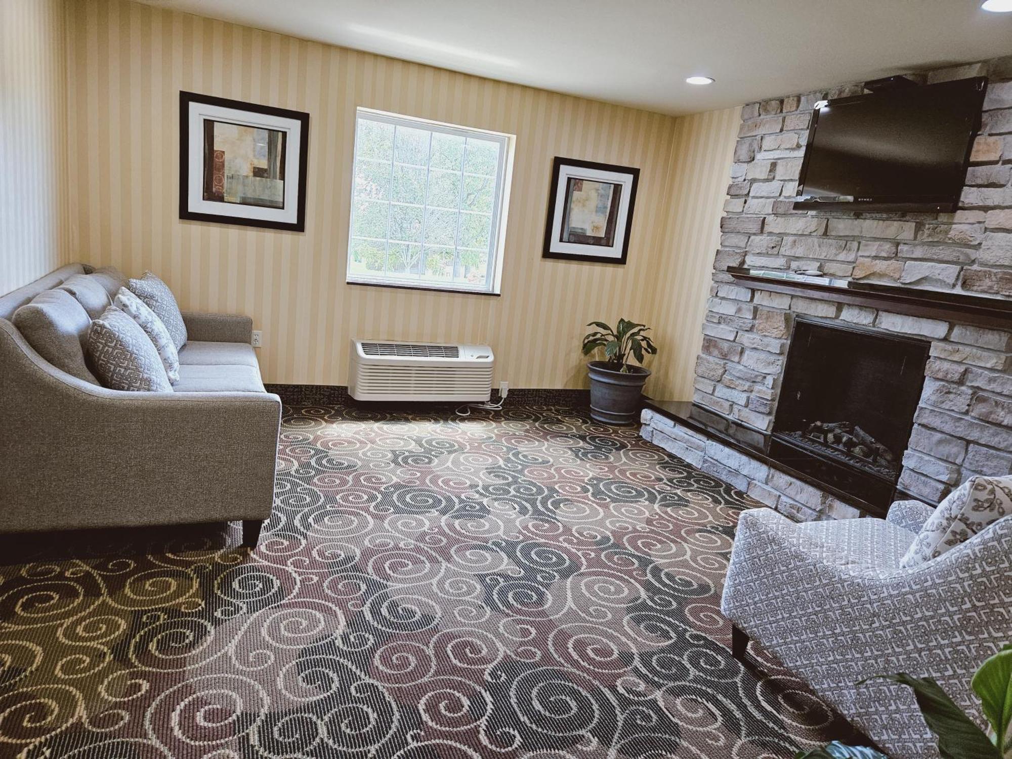 Cobblestone Inn & Suites - Bloomfield Luaran gambar