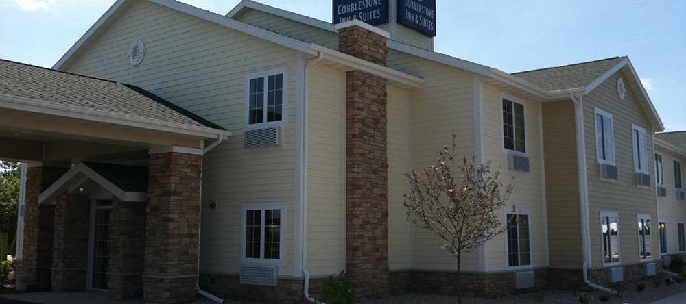 Cobblestone Inn & Suites - Bloomfield Luaran gambar